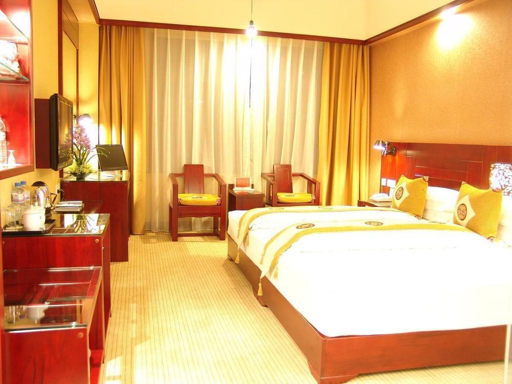 Lijiang Dian Jun Wang Hotel Экстерьер фото